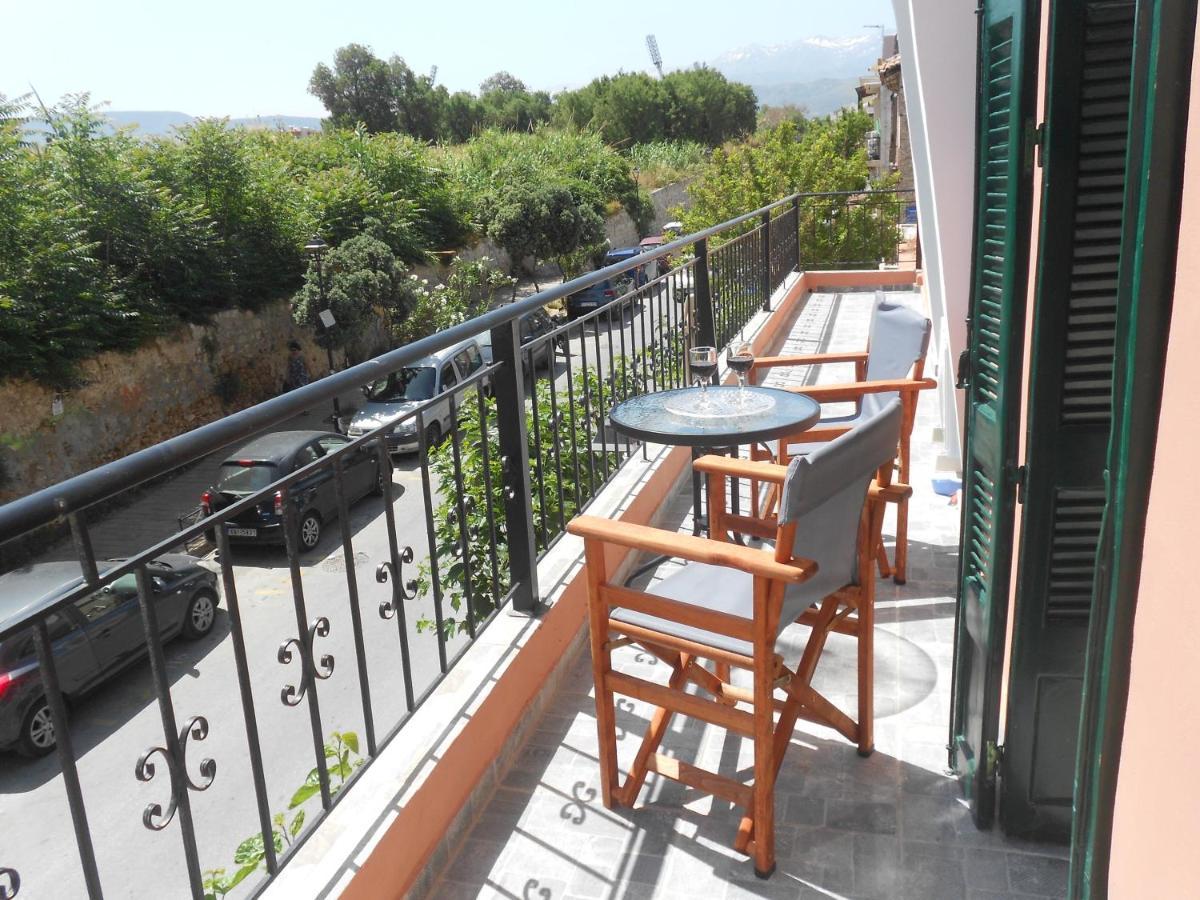 Domus Nicola Apartment Chania  Bagian luar foto