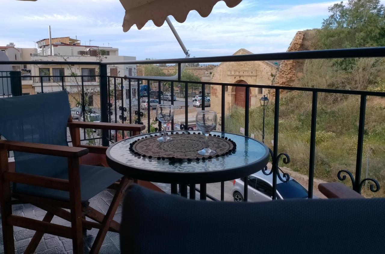 Domus Nicola Apartment Chania  Bagian luar foto