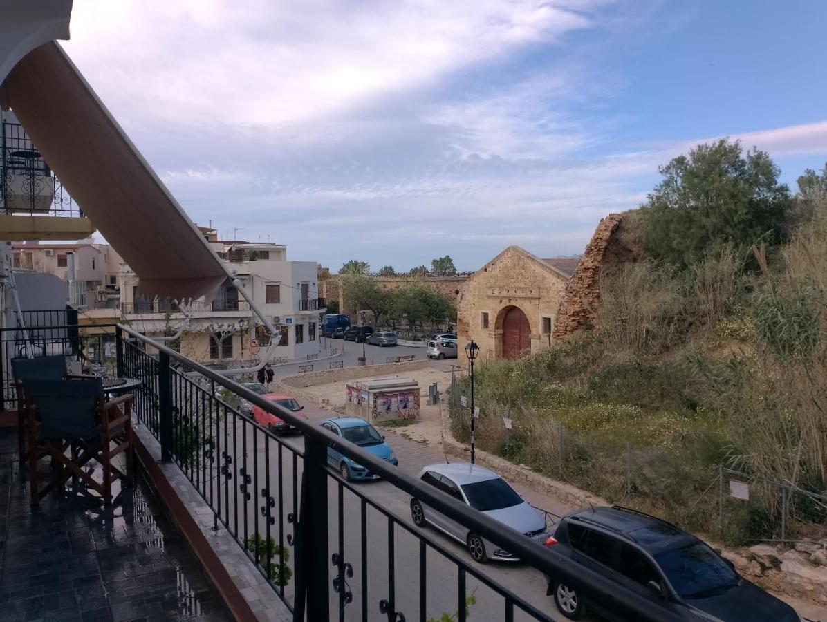 Domus Nicola Apartment Chania  Bagian luar foto